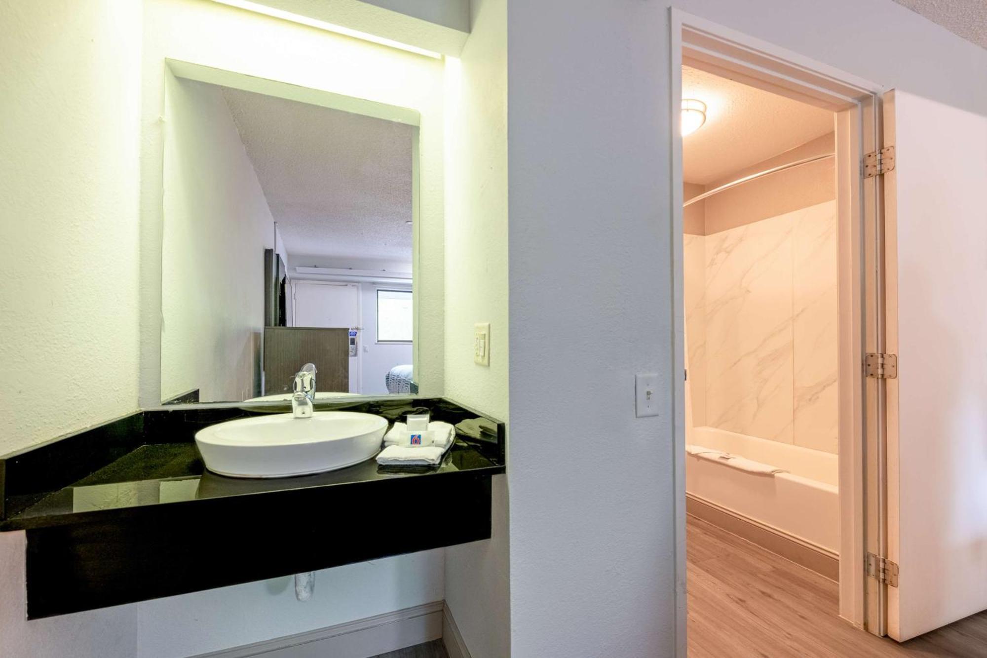 Motel 6-Charlotte, Nc - Coliseum Ngoại thất bức ảnh